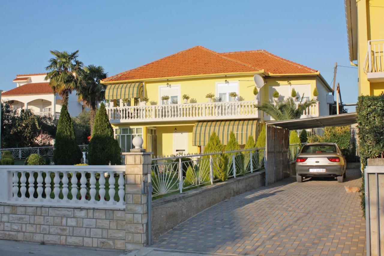 Apartments With A Parking Space Bibinje, Zadar - 681 외부 사진