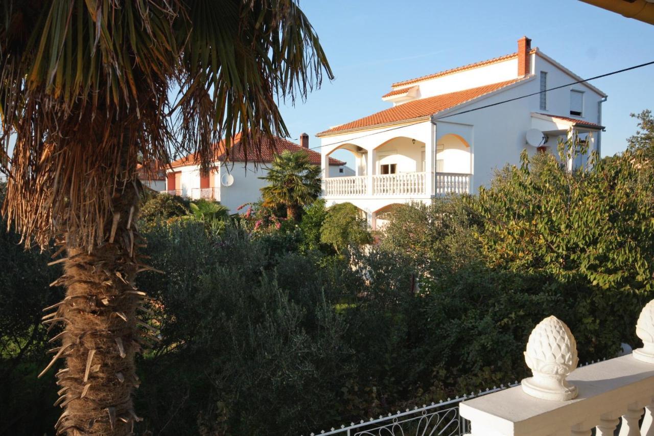 Apartments With A Parking Space Bibinje, Zadar - 681 외부 사진