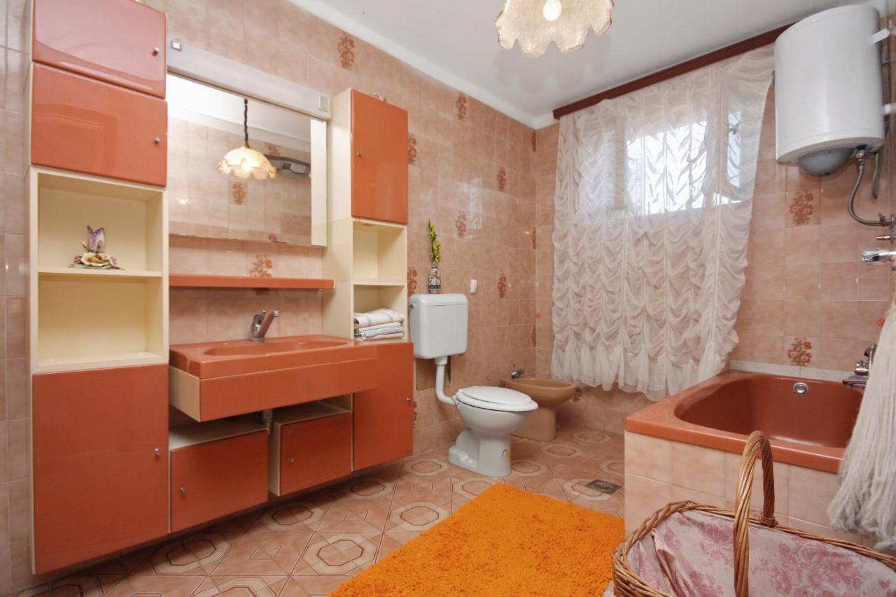 Apartments With A Parking Space Bibinje, Zadar - 681 외부 사진