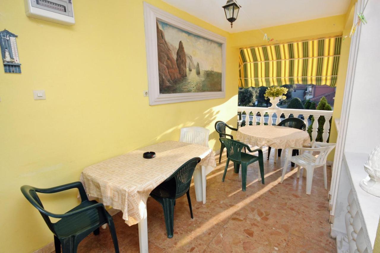 Apartments With A Parking Space Bibinje, Zadar - 681 외부 사진